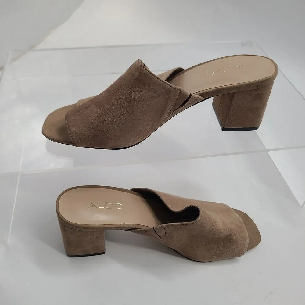 Aldo Light Beige Suede‎ Sandal Block Heel Woman's US Size 9